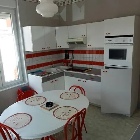 Ferienwohnung F2 1Er Etage Vigneulles-lès-Hattonchâtel Exterior foto