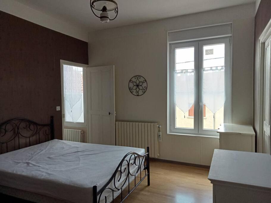 Apartment F2 1er Etage